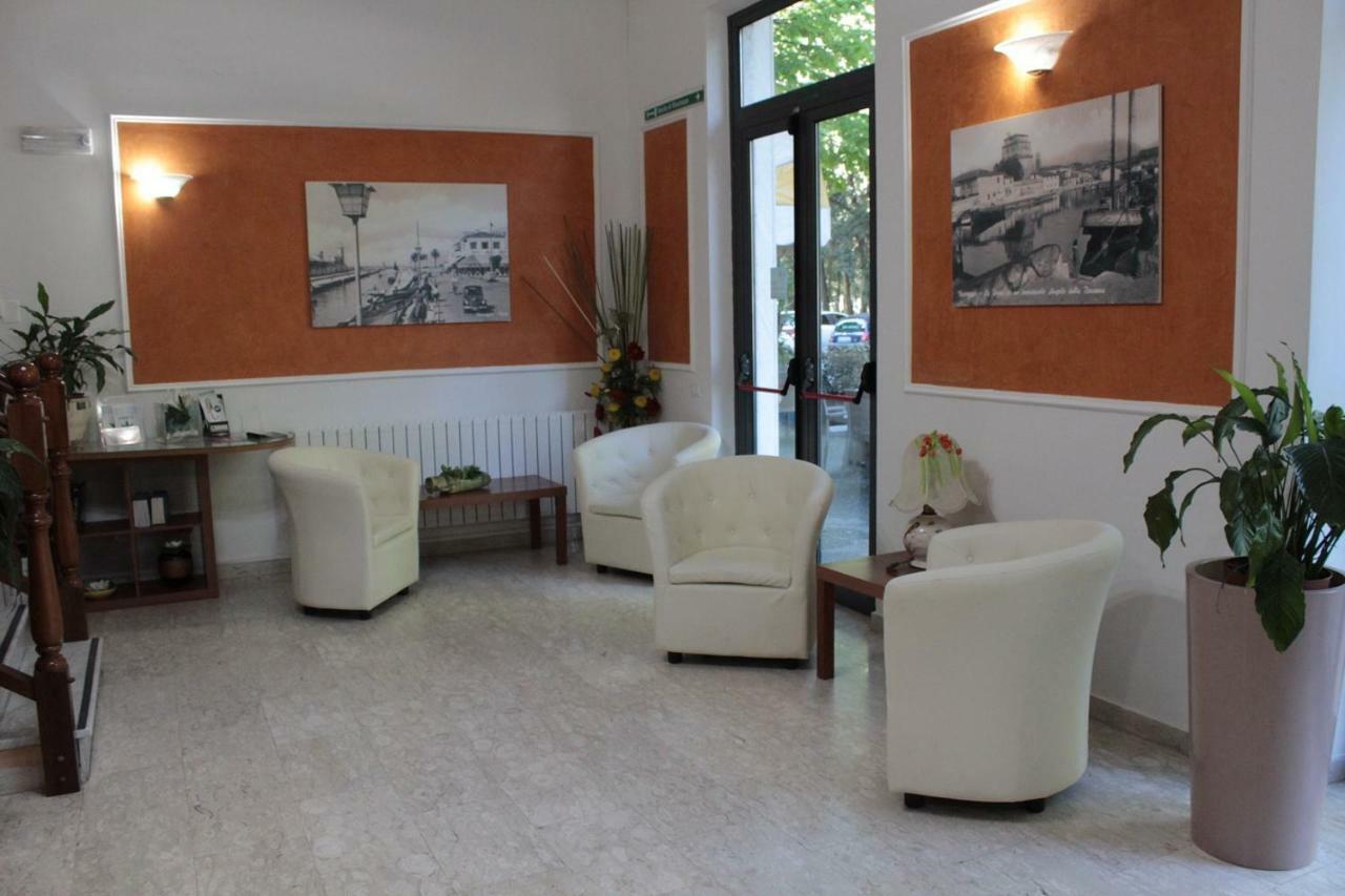 Hotel Derna 비아레지오 외부 사진