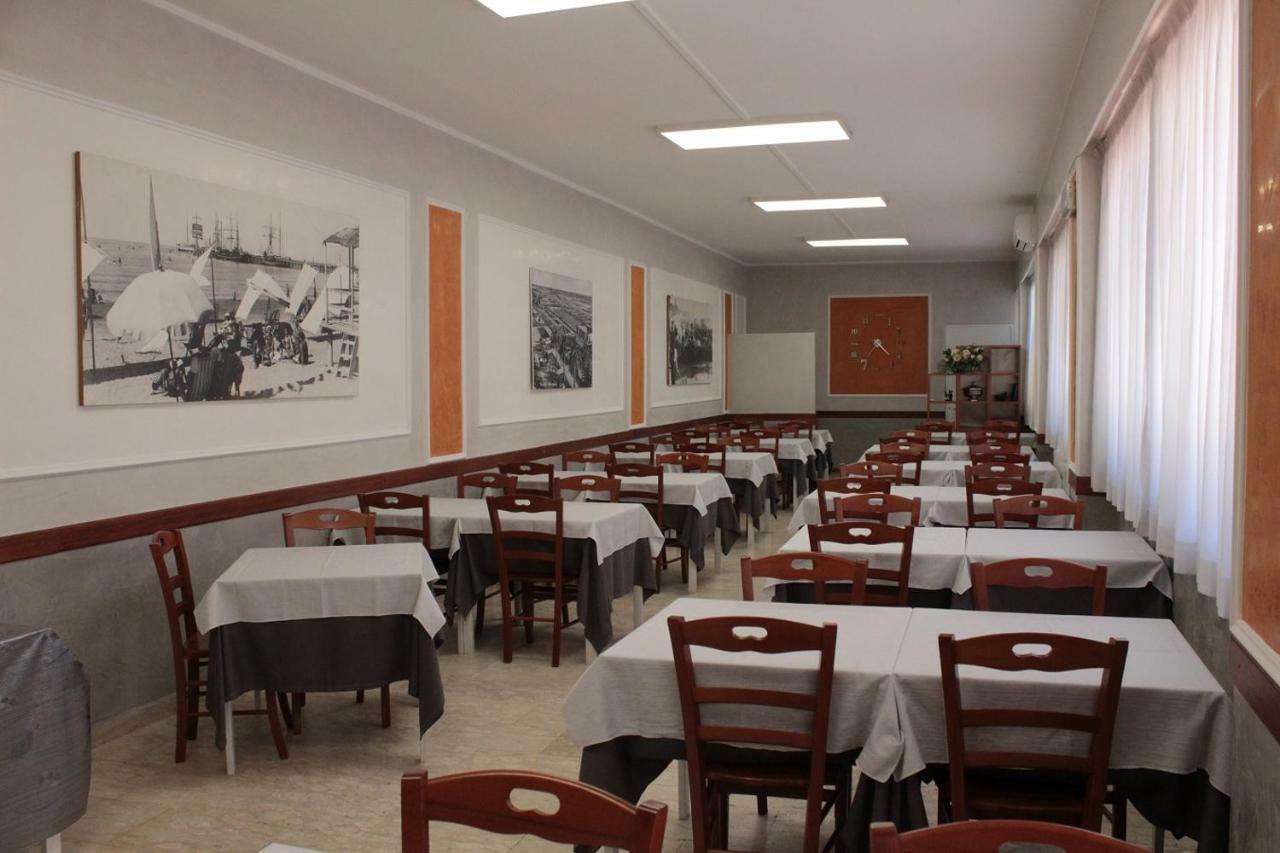 Hotel Derna 비아레지오 외부 사진